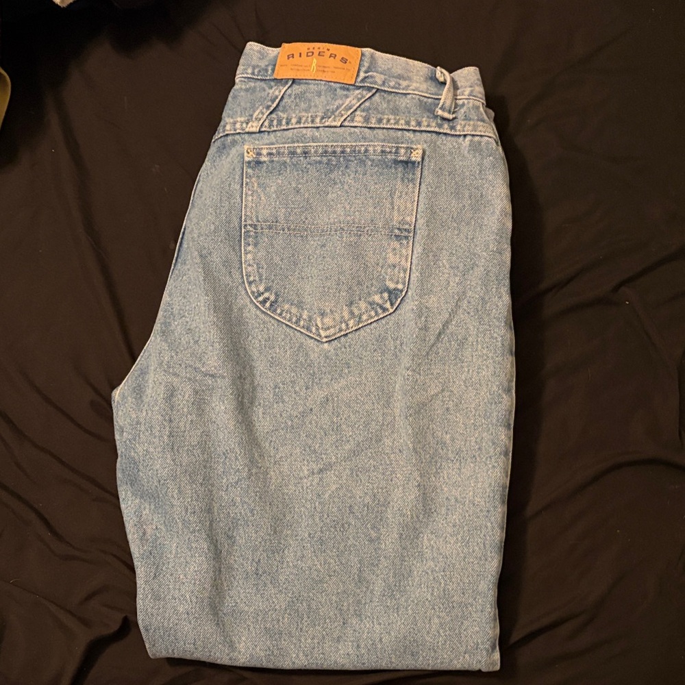Riders by Lee Men's Relaxed Jeans in Light Blue